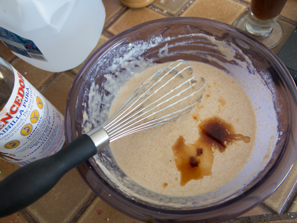Add the milk and if needed adjust the consistency. Toss the honey, salt and vanilla extract.